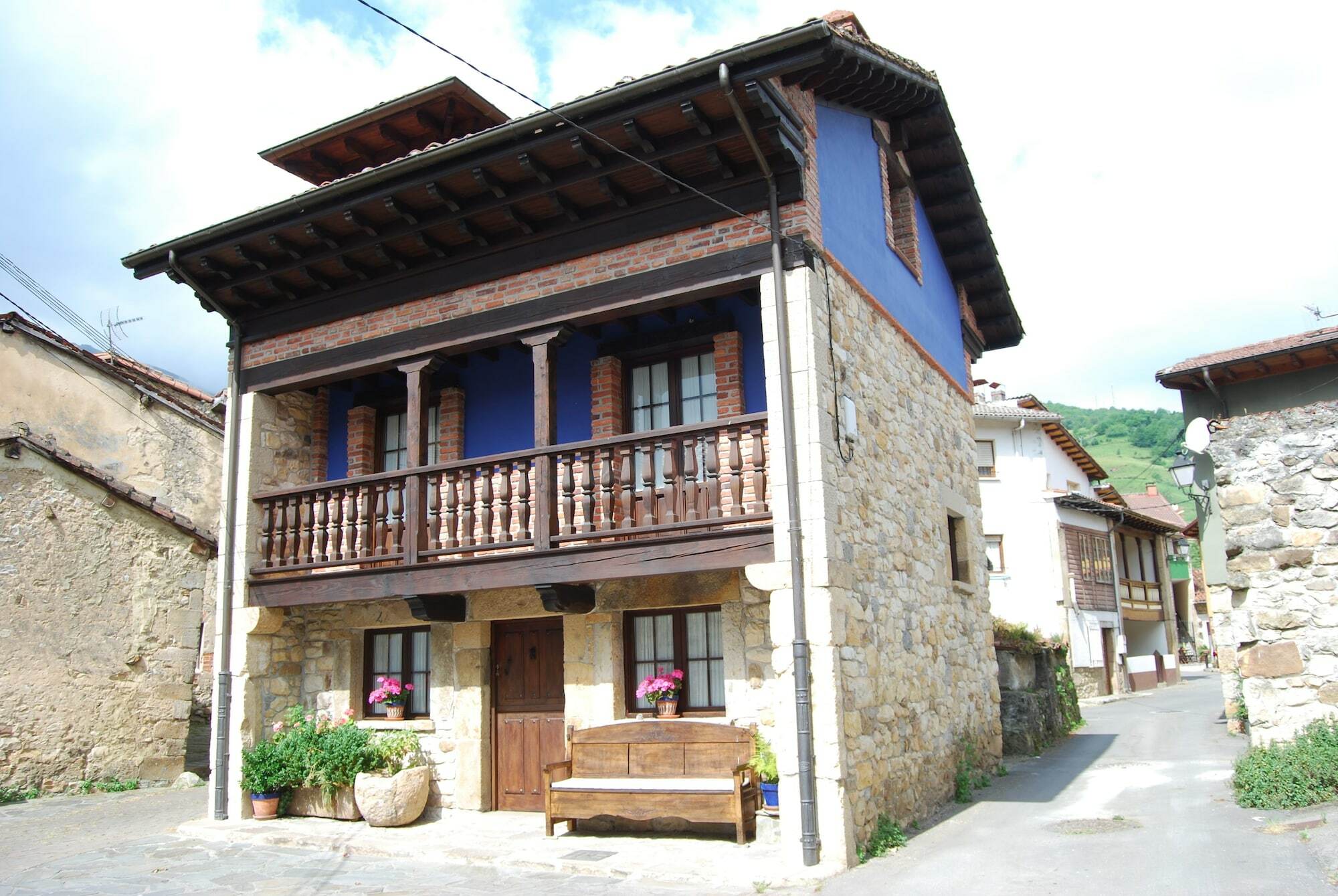 Casa Rural La Regenta Poo  Exterior foto